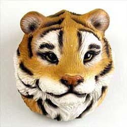Tiger Magnet